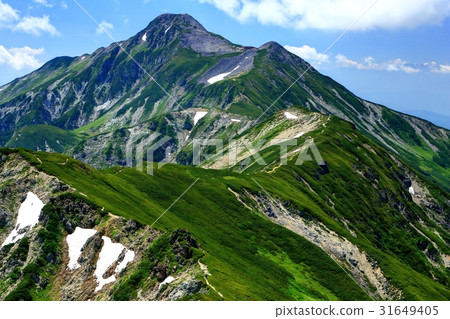 Kasagatake-dake seen from the Northern Alps - Dōtenidake ridgeline 31649405