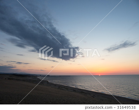 Tottori sand dunes evening scenery Tottori sand dunes evening scenery 31649538