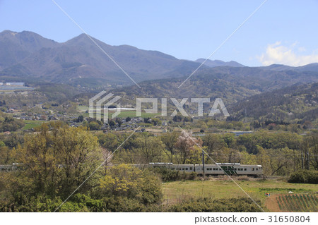 The express that goes to Shinto prefecture Togeno village is Makaiji 31650804
