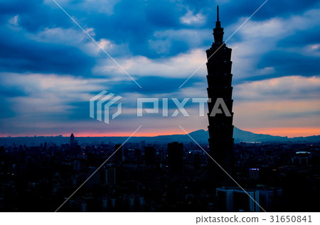 傍晚的101 傍晚的101 31650841