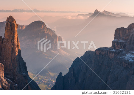 mountains Sella Ronda Dolomites Italy 31652121
