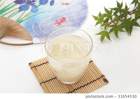 Chilled amazake 31654530