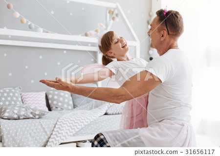 Talented dreamy girl loving dancing with dad 31656117