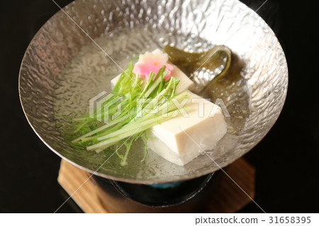 Simmered tofu 31658395