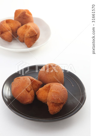 薩塔安達吉 31661570