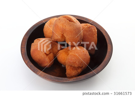 薩塔安達吉 31661573