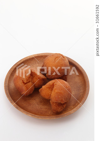 薩塔安達吉 薩塔安達吉 31661592