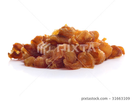 Dry longan isolated on white background. 31663109