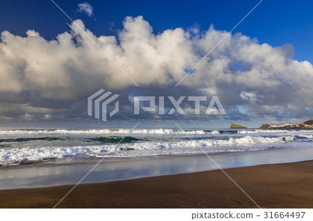 Coast town Sao Rogue on the island of Sao Miguel 31664497