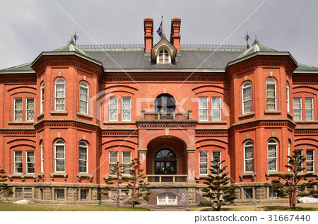 札幌步行：北海道機構的前主樓 31667440