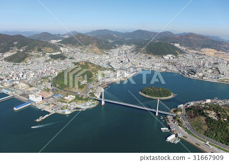 Yeosu Port, Dolsan Bridge, Dolsando, Daedouhae Marine National Park, Yeosu, Jeonnam Yeosu Port, Dolsan Bridge, Dolsando, Daedouhae Marine National Park, Yeosu, Jeonnam 31667909