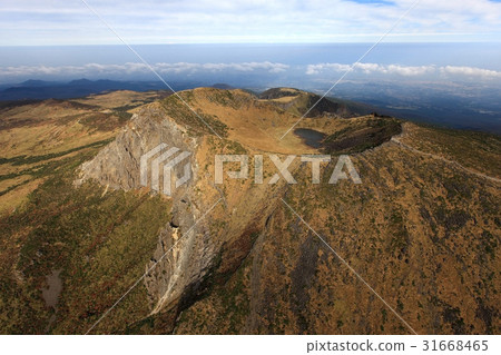 Baekrokdam,漢拏山,濟州島 Baekrokdam,漢拏山,濟州島 31668465