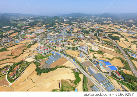Youngdong Expressway，Yonggye，Daegwanryeong，Pyeongchang，Gangwon-do 31669297