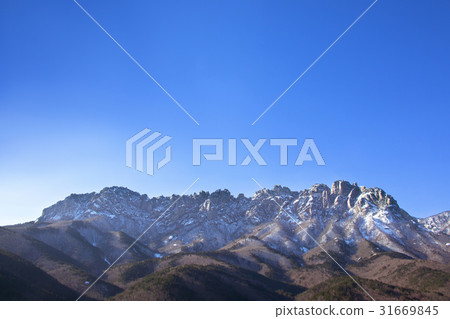 蔚山岩,Soraksan山,Goseong縣,江原道 蔚山岩,Soraksan山,Goseong縣,江原道 31669845