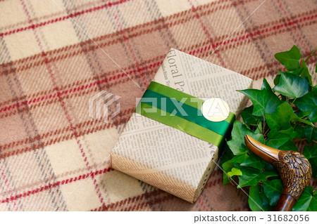 Gifts · Respect 31682056