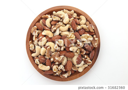Mixed nuts Mixed nuts 31682360
