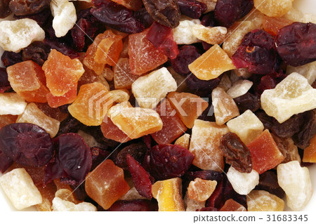  Dried fruit 31683345