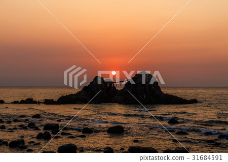 Sunset on Futamigaura 31684591