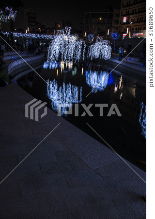 水岸夜景 31689650