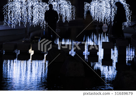 水岸夜景 31689679