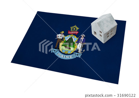 Small house on a flag - Maine 31690122
