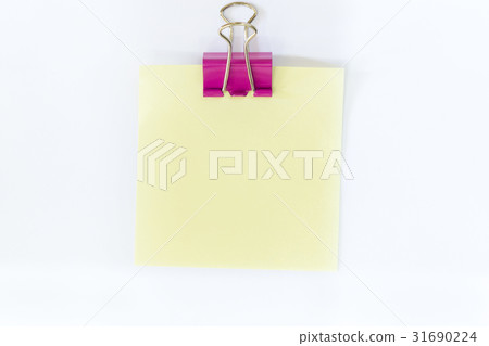 note paper and binder clip for memo 31690224