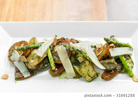 Grilled vegetables Grilled vegetables 31691288