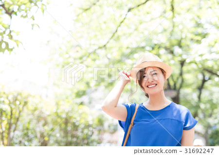 夏天夫人室外畫象 夏天夫人室外畫象 31692247