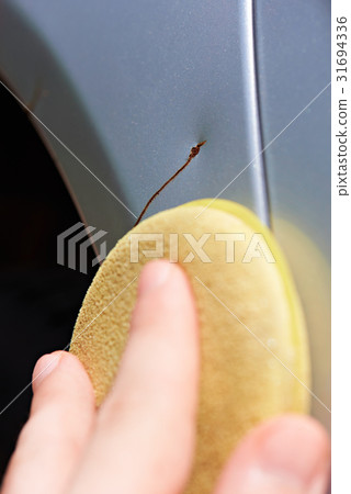 repairing rusty scratch 31694336