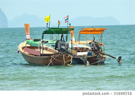 Fishing boat 31698558