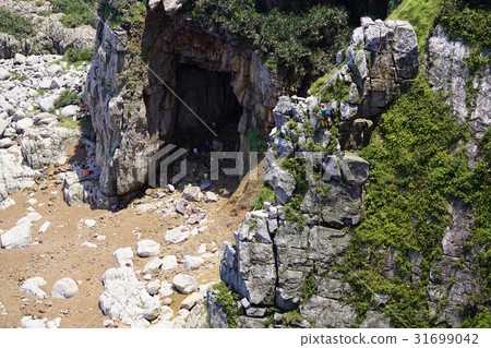 Rock climbing rock climbing 31699042