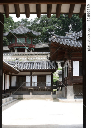 Nakseonjae，Changdeokgung，Jongno-gu，Seoul 31699289
