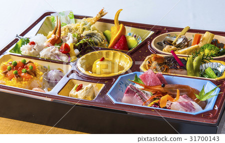 高檔現金盒裝午餐 31700143