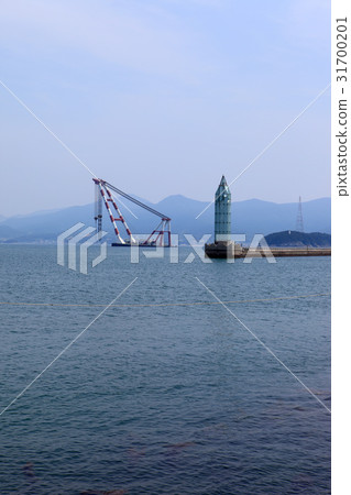 起重機，鉛筆燈塔，Tongyoung港，Hallyeo海洋國家公園，統營市，慶南 31700201