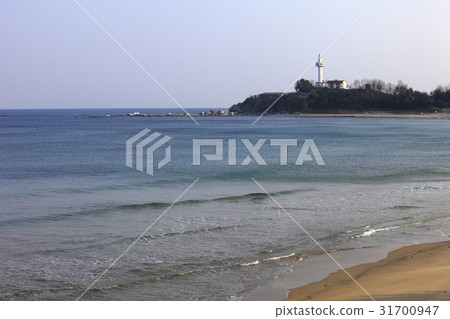Lighthouse, Daejin Port, Goseong-gun, Gangwon-do Lighthouse, Daejin Port, Goseong-gun, Gangwon-do 31700947