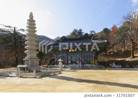 Daeungungjeon,Hwaam-sa Temple,Goseong-gun,Gangwon-do Daeungungjeon,Hwaam-sa Temple,Goseong-gun,Gangwon-do 31701807