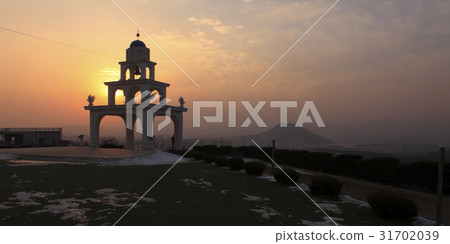 Jong, Chuncheon, Gangwon-do 31702039