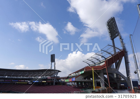 Carp home base Mazda Stadium visitor performance seat, 3rd base side infield seat, sky seat, Uchino free seat Carp home base Mazda Stadium visitor performance seat, 3rd base side infield seat, sky seat, Uchino free seat 31705925