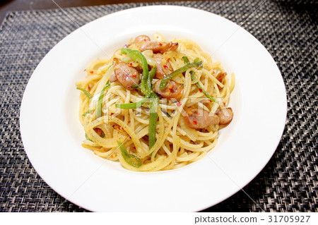 Pasta with vinegar ginger 31705927