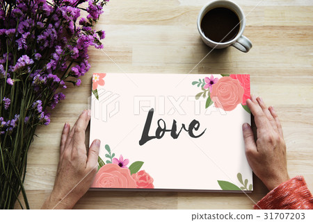 Love Fondness Flower Boarder Card Concept Love Fondness Flower Boarder Card Concept 31707203