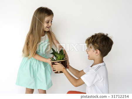 Couple Kids Friend Togetherness Protrait 31712254