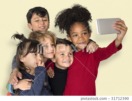 Little Children Taking Group Wefie 31712390