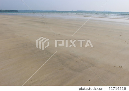 Sandy beach, sea and sky 31714216