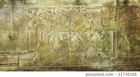 Bas-relief carving with of a Mayan kings, Palenque 31716388