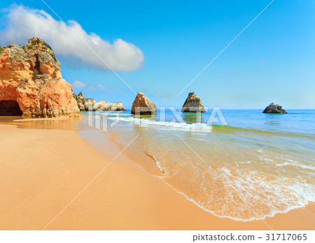 Algarve beach Dos Tres Irmaos (Portugal) Algarve beach Dos Tres Irmaos (Portugal) 31717065