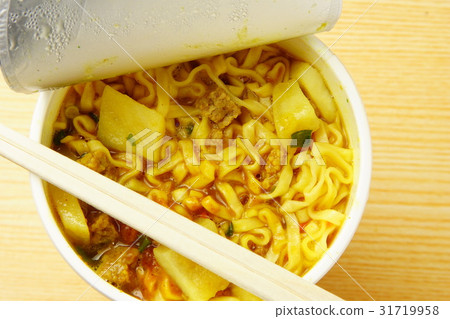 杯麵 31719958