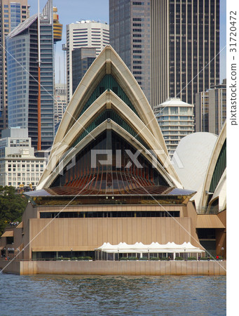 The Opera House 31720472