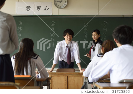 學校專員 學校專員 31725893