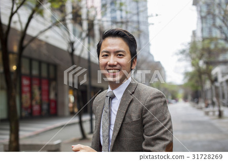 Commerce, Upper Group, Commerce Professional, Office Worker, Business Man, Business, office wor Commerce, Upper Group, Commerce Professional, Office Worker, Business Man, Business, office wor 31728269