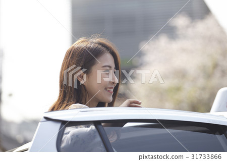 Young woman Young woman 31733866
